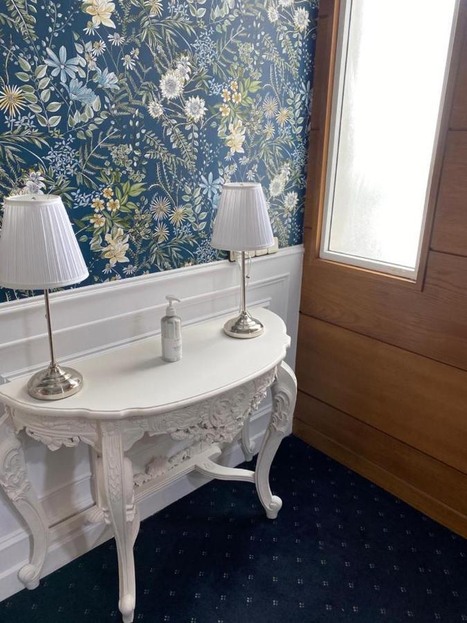 Hostal Guerra Madrid Ngoại thất bức ảnh