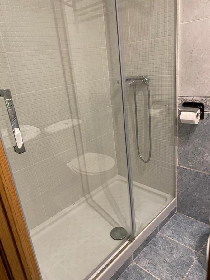 Hostal Guerra Madrid Ngoại thất bức ảnh