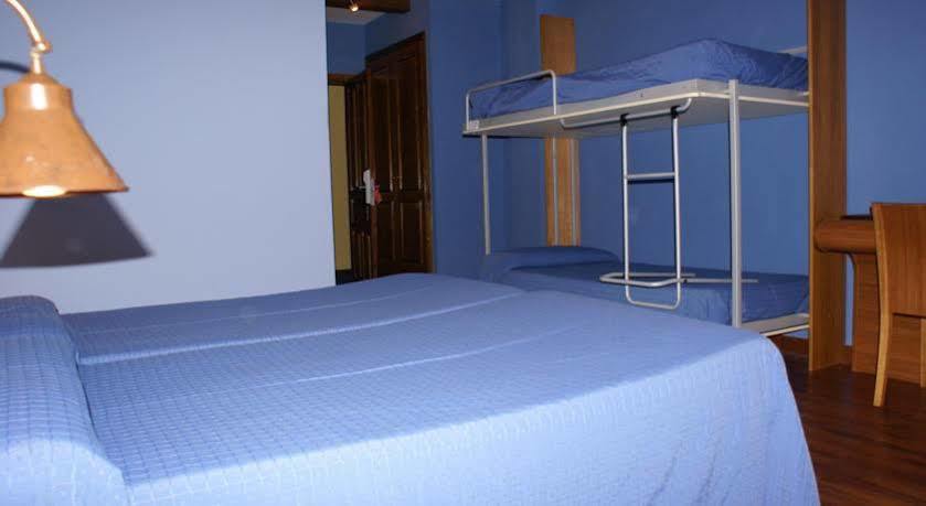Hostal Guerra Madrid Ngoại thất bức ảnh